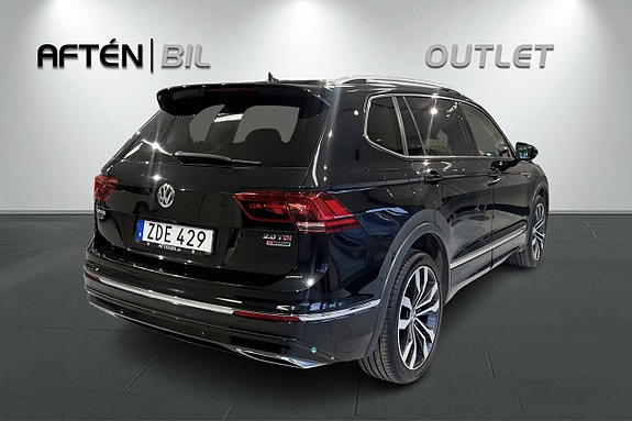 Volkswagen Tiguan Allspace 7 of 28