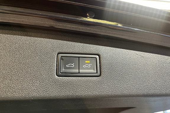 Volkswagen Tiguan Allspace 19 of 28