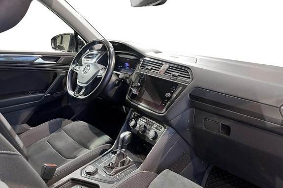 Volkswagen Tiguan Allspace 17 of 28