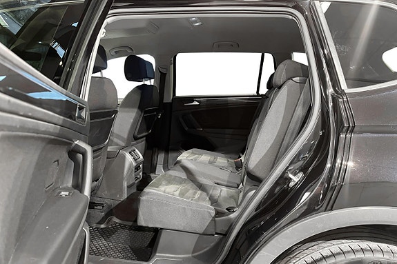 Volkswagen Tiguan Allspace 15 of 28