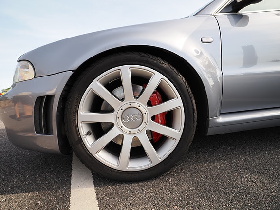 Audi RS4 19 of 24