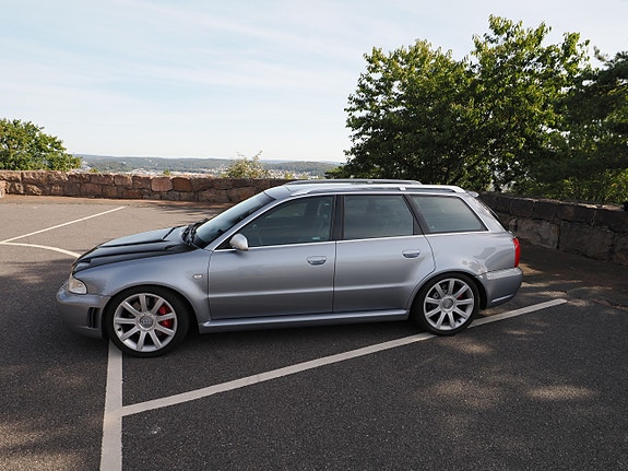 Audi RS4 5 of 24