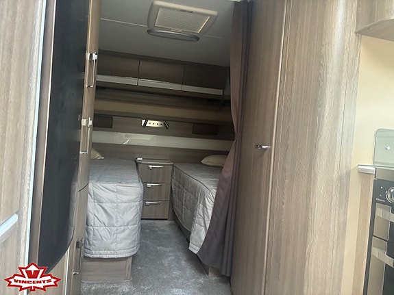 Kabe ROYAL 600 GLE KS *Långbädd *Alde *Solcell *KOMMANDE 2 of 4