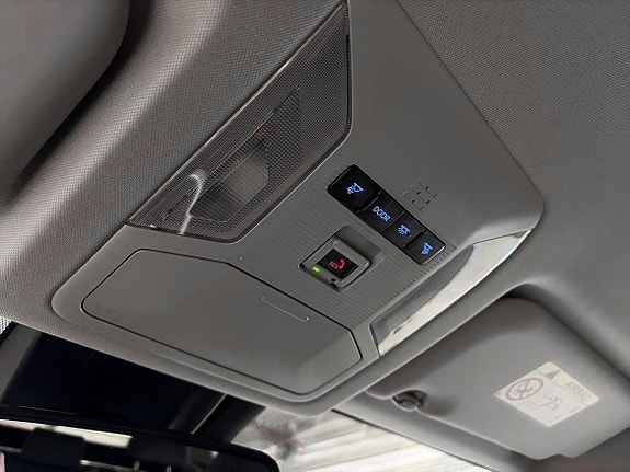 Toyota RAV4 20 of 20