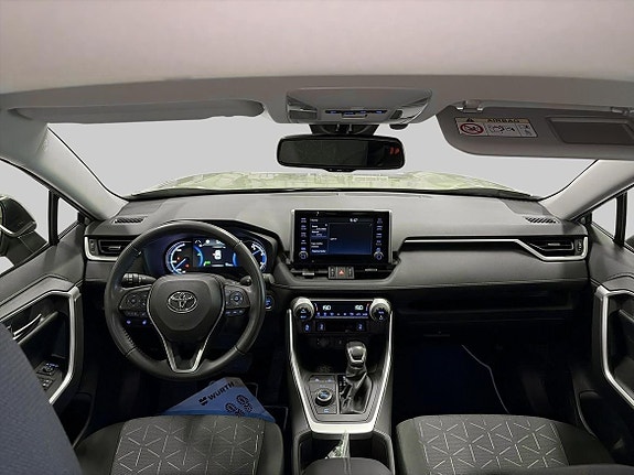 Toyota RAV4 12 of 20
