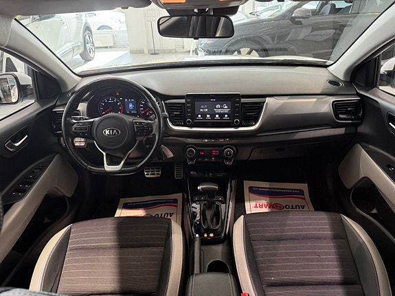 Kia Stonic 8 of 15