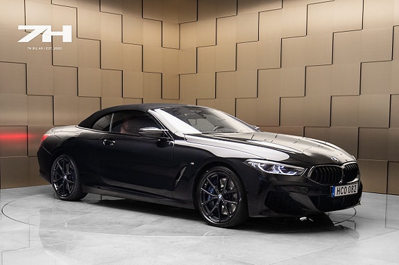 BMW M850i 7 of 26