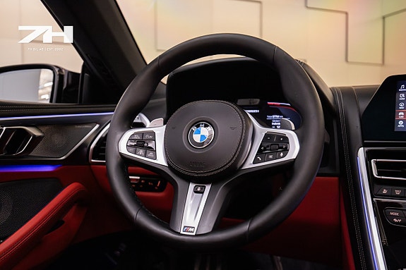 BMW M850i 11 of 26
