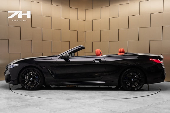 BMW M850i 2 of 26