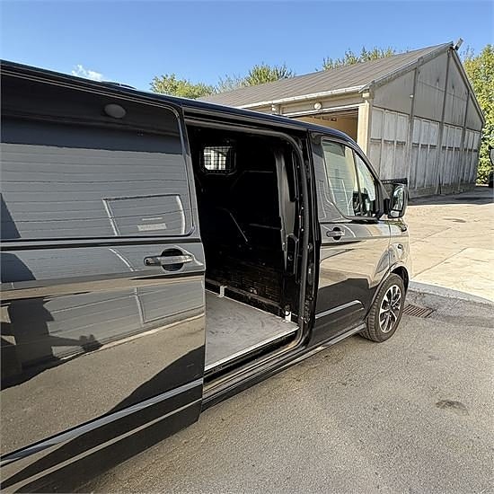 Ford Transit Custom Sport Automatgear/Lavt kilometertal  / 27 of 30