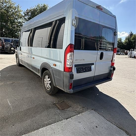 Citroen Jumper Minibus 5 of 30