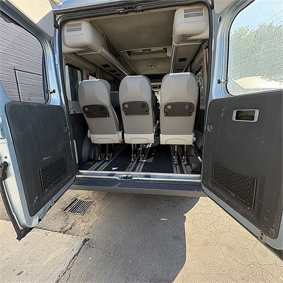 Citroen Jumper Minibus 25 of 30