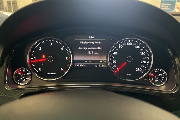 Volkswagen Touareg 12 of 17