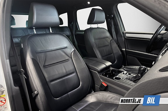 Volkswagen Touareg 10 of 17