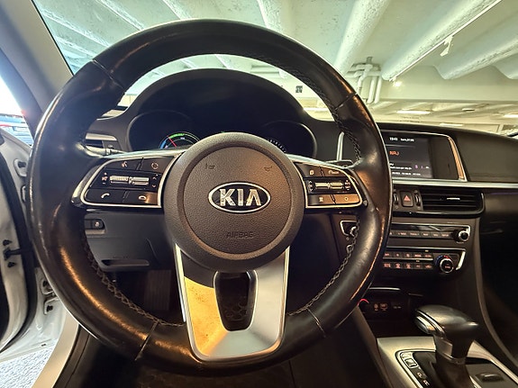 Kia Optima 12 of 22