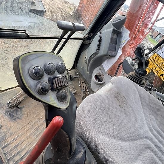 Hitachi ZX135 US-6 - 15 ton - Video 15 of 30