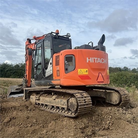 Hitachi ZX135 US-6 - 15 ton - Video 4 of 30