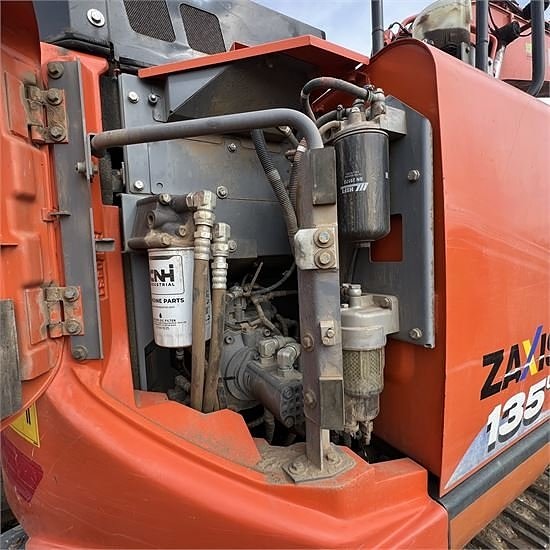 Hitachi ZX135 US-6 - 15 ton - Video 22 of 30