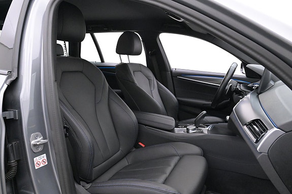 BMW 530e 12 of 27