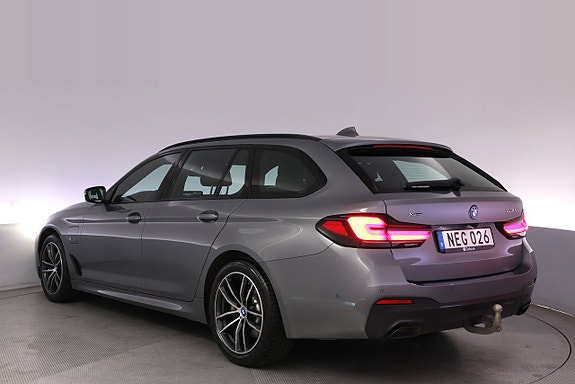 BMW 530e 4 of 27