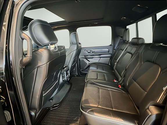 Dodge RAM 1500 9 of 19