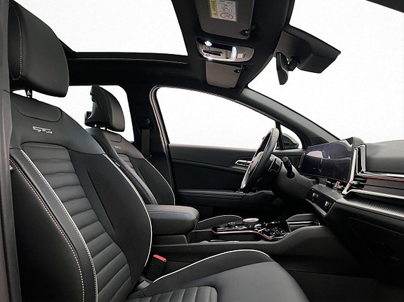 Kia Sportage 15 of 30