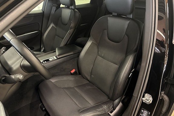 Volvo XC60 13 of 18
