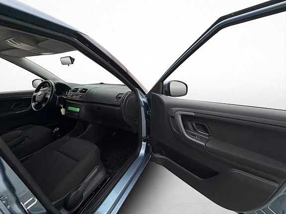 Skoda Fabia 10 of 26