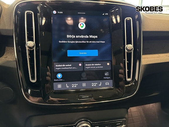 Volvo XC40 15 of 24