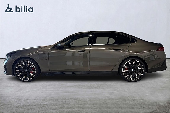 BMW 550e 3 of 18