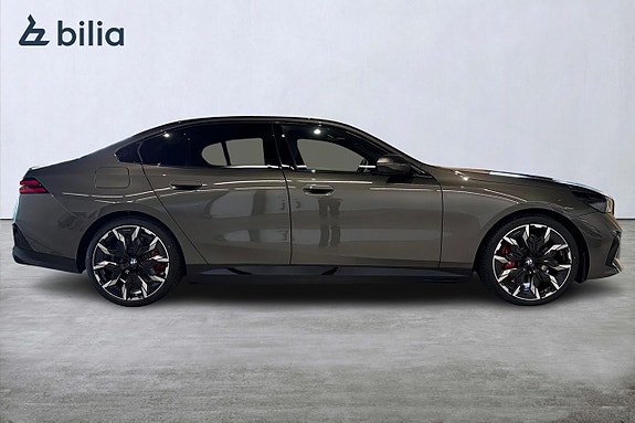 BMW 550e 16 of 18