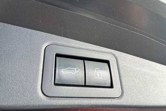 Toyota Corolla 18 of 24