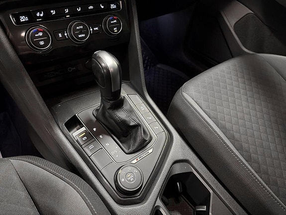 Volkswagen Tiguan 17 of 20