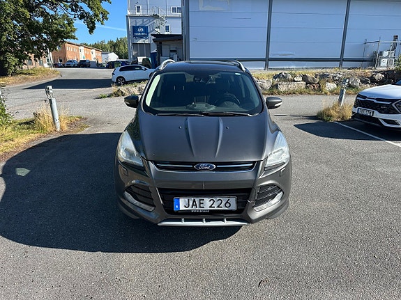 Ford Kuga 2 of 11