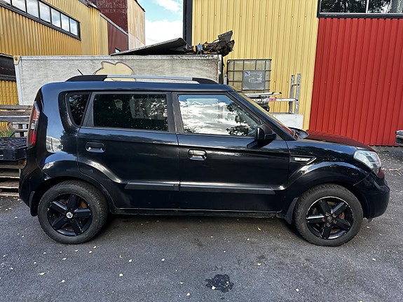 Kia Soul 4 of 11