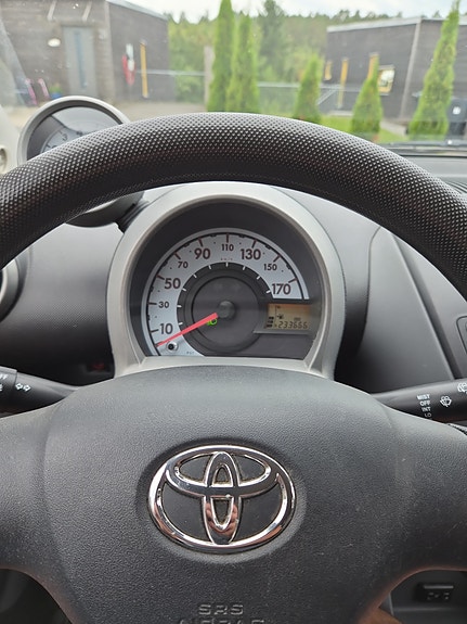 Toyota Aygo 6 of 7