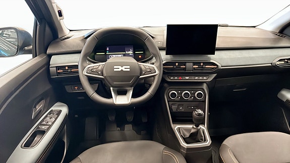 Dacia Sandero 11 of 12