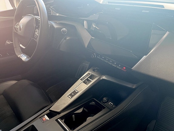 Peugeot 408 14 of 24