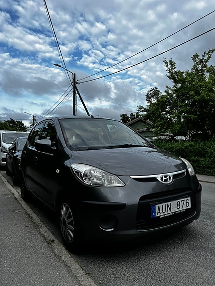 Hyundai i10 4 of 7