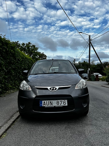 Hyundai i10 3 of 7