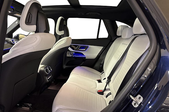 Mercedes-Benz GLC400 e 12 of 25