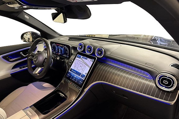 Mercedes-Benz GLC400 e 11 of 25