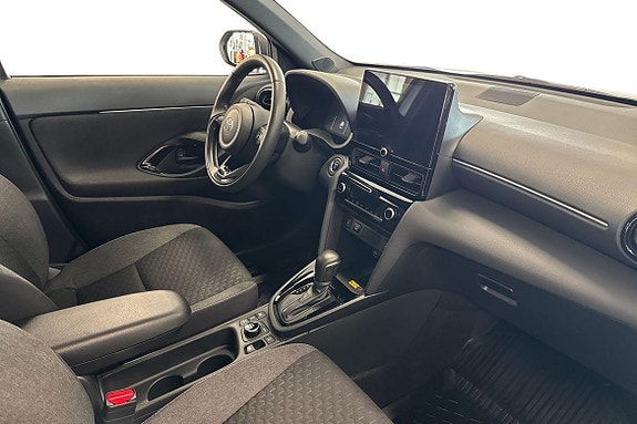 Toyota Yaris Cross 7 of 21