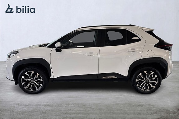 Toyota Yaris Cross 3 of 21