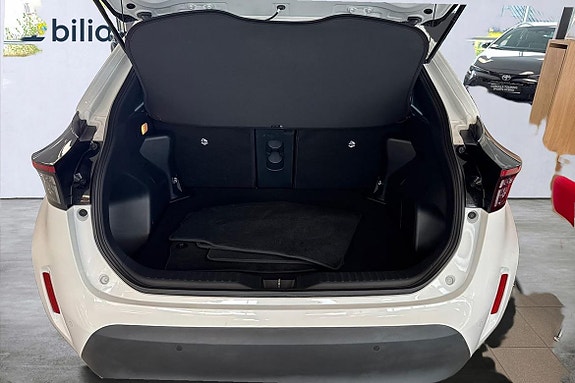 Toyota Yaris Cross 12 of 21