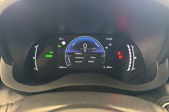 Toyota Yaris Cross 16 of 21