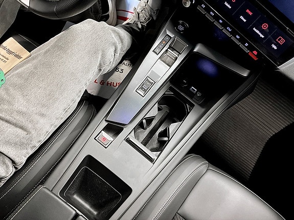 Peugeot 408 12 of 17