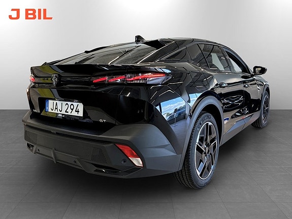 Peugeot 408 3 of 17
