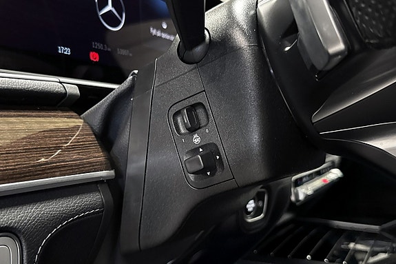 Mercedes-Benz GLS450 d 19 of 28