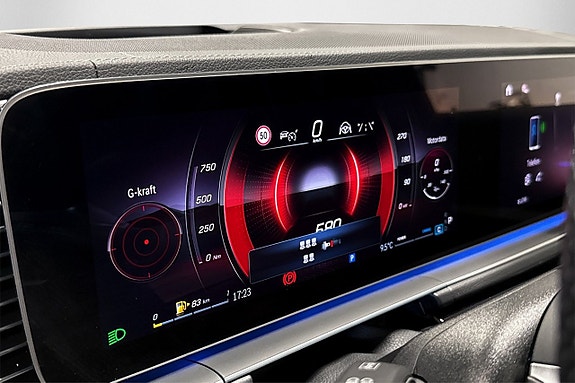 Mercedes-Benz GLS450 d 22 of 28